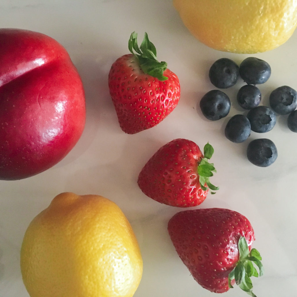 Summer Treat: Healthy and Delicious Fruit Popsicles